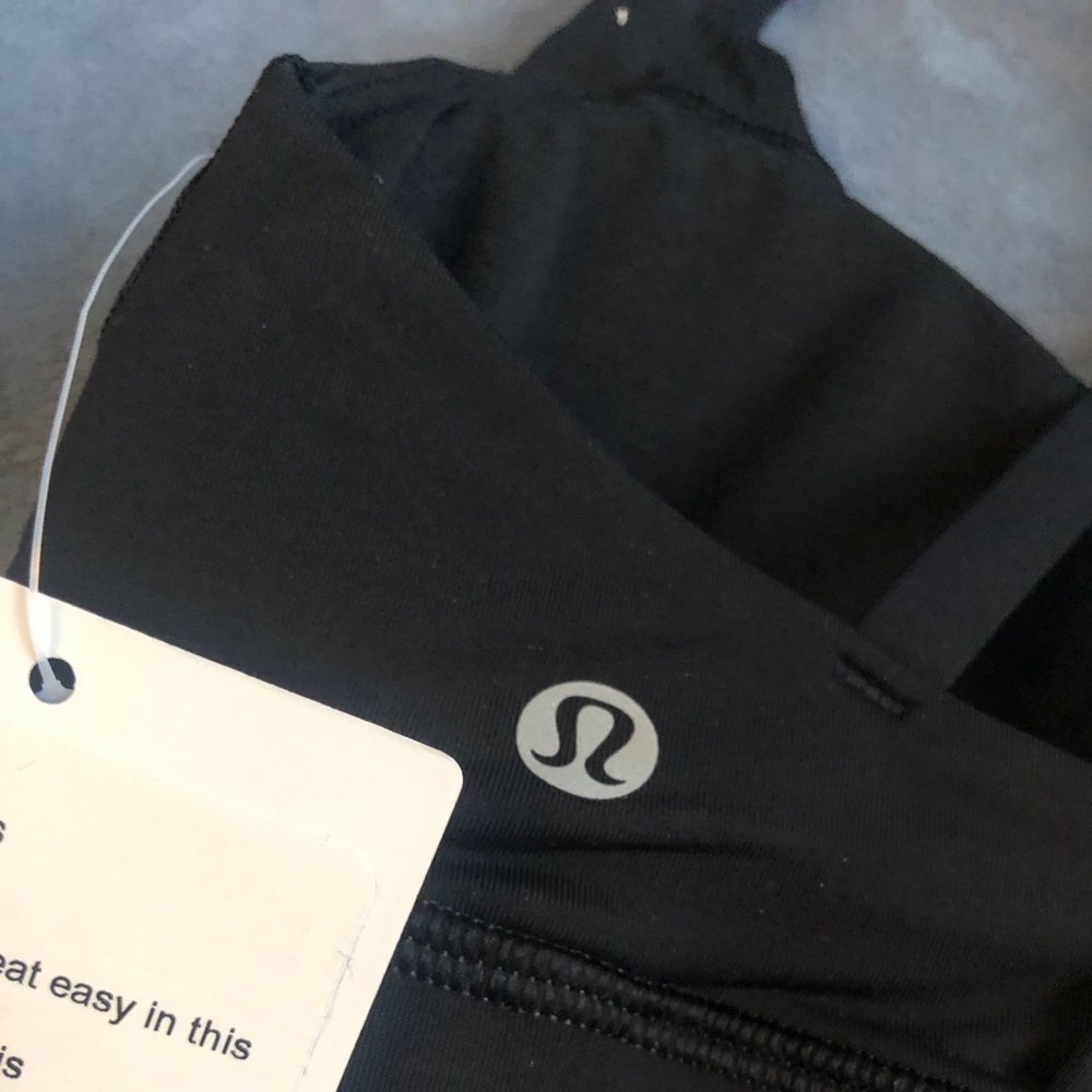 Lululemon energy bra - Picture 6 of 6